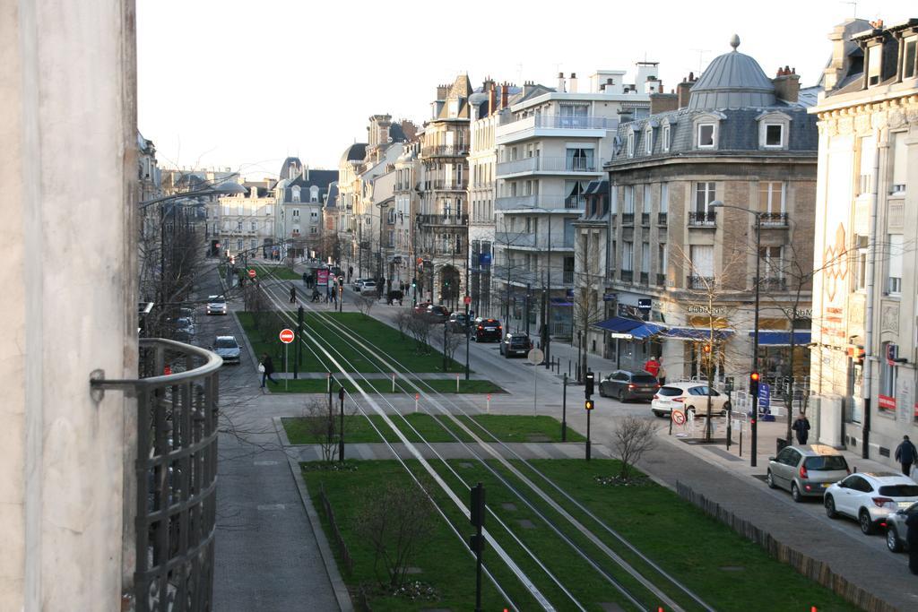 Apartament Les Berceaux De La Cathedrale Reims Zewnętrze zdjęcie